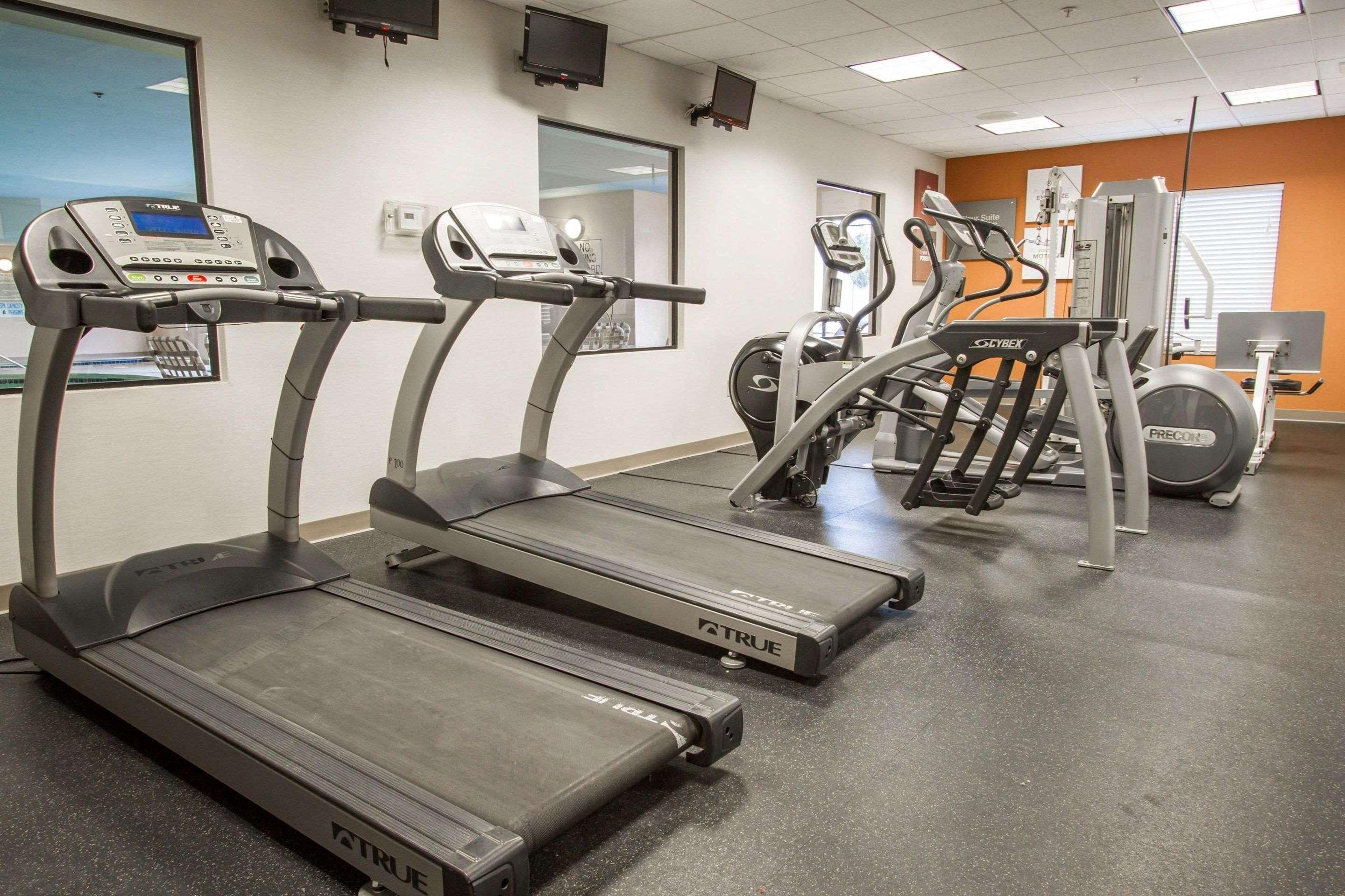 Comfort Suites Grand Rapids North Comstock Park Luaran gambar