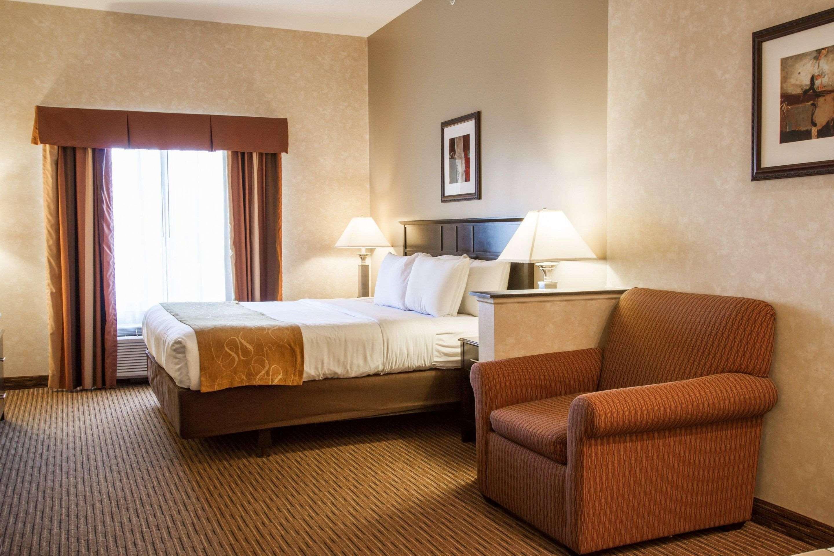 Comfort Suites Grand Rapids North Comstock Park Luaran gambar